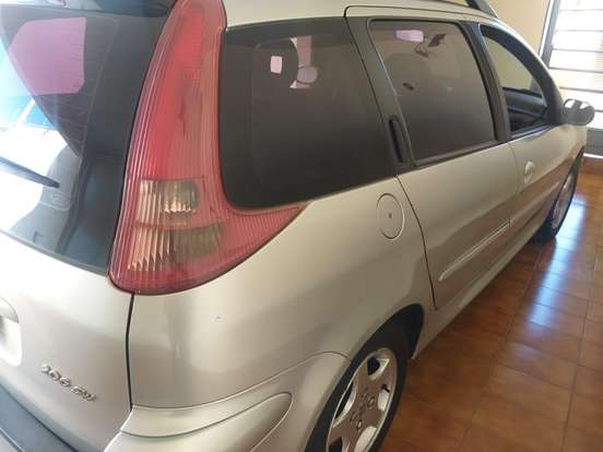 PEUGEOT-206-2007