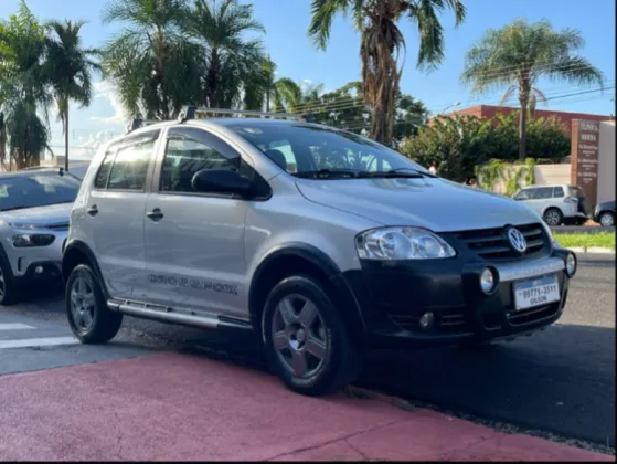 VOLKSWAGEN CROSSFOX 1.6 MI FLEX 8V 4P MANUAL
