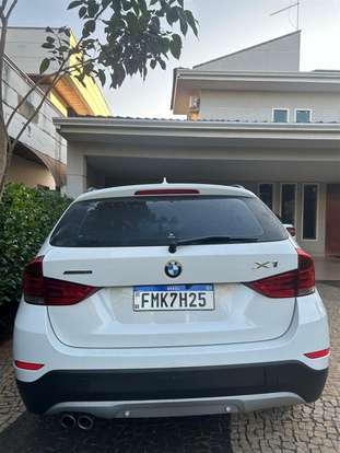 BMW-X1-2.0 16V TURBO ACTIVEFLEX SDRIVE20I 4P AUTOMÁTICO BMW-X1-2014