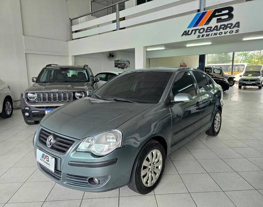 VOLKSWAGEN POLO SEDAN 1.6 MI COMFORTLINE 8V FLEX 4P MANUAL