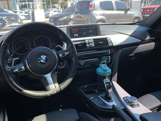 BMW-320i-2.0 M SPORT GP 16V TURBO ACTIVE FLEX 4P AUTOMÁTICO BMW-320i-2017