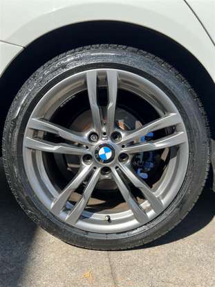 BMW-320i-2017