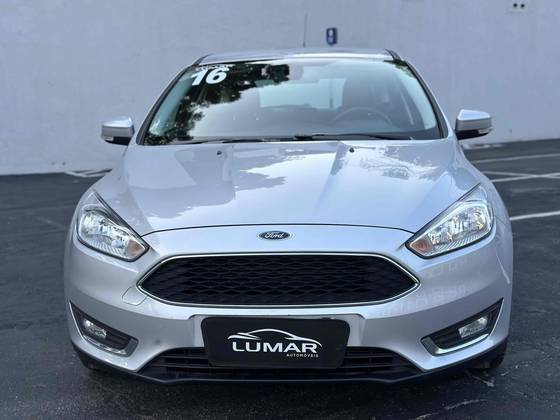 FORD FOCUS 1.6 SE 16V FLEX 4P MANUAL