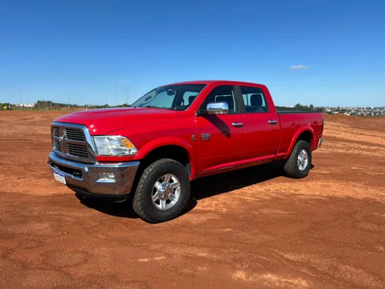 RAM 2500 6.7 LARAMIE 4X4 CD I6 TURBO DIESEL 4P AUTOMÁTICO