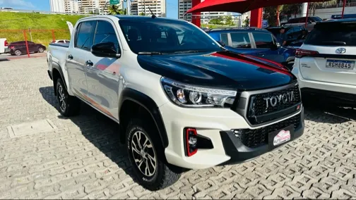 TOYOTA HILUX 4.0 V6 GR SPORT 4X4 CD GASOLINA AUTOMÁTICO