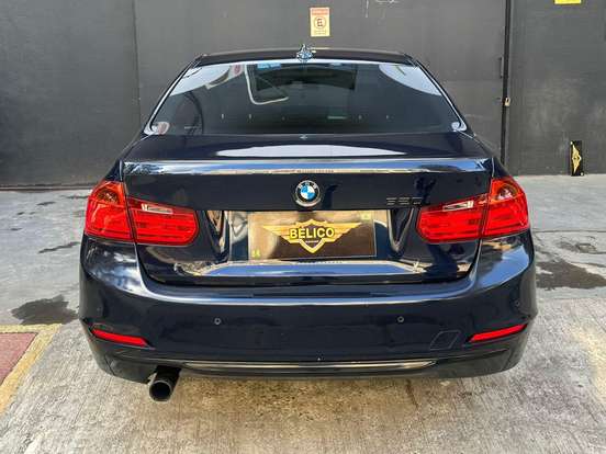 BMW-320i-2.0 16V TURBO GASOLINA 4P AUTOMÁTICO BMW-320i-2013