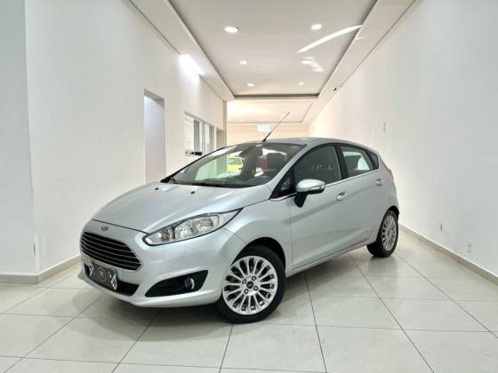 FORD FIESTA 1.0 ECOBOOST TITANIUM PLUS HATCH 12V GASOLINA 4P POWERSHIFT