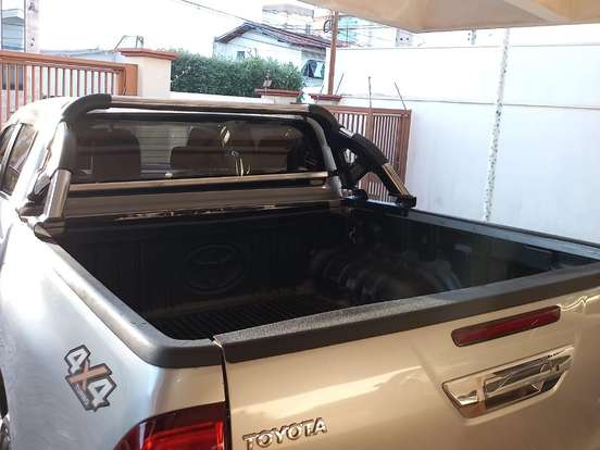 TOYOTA-HILUX-2.8 SRX 4X4 CD 16V DIESEL 4P AUTOMÁTICO TOYOTA-HILUX-2017