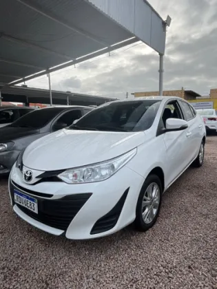 TOYOTA YARIS 1.5 16V FLEX SEDAN XL LIVE MANUAL