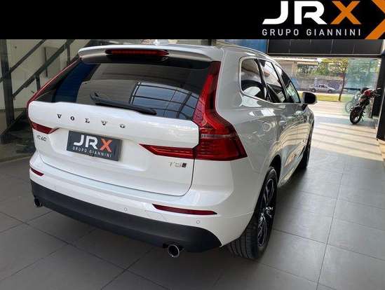 VOLVO-XC60-2019