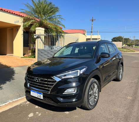 HYUNDAI-TUCSON-2023