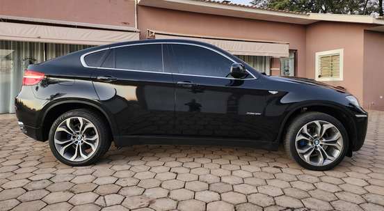 BMW-X6-2013