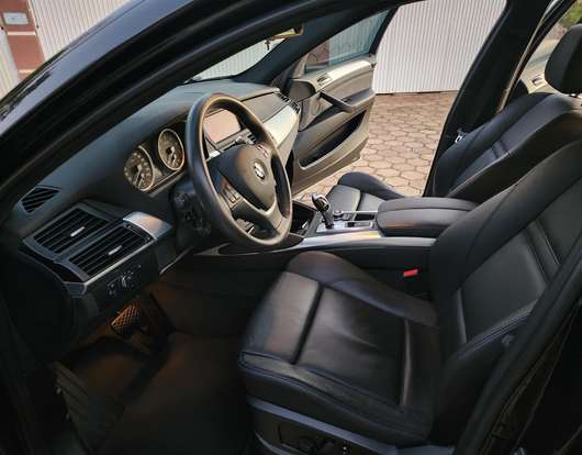 BMW-X6-2013