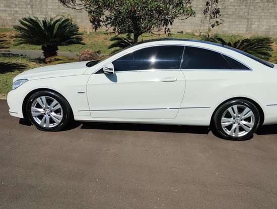 MERCEDES-BENZ-E 250-2012