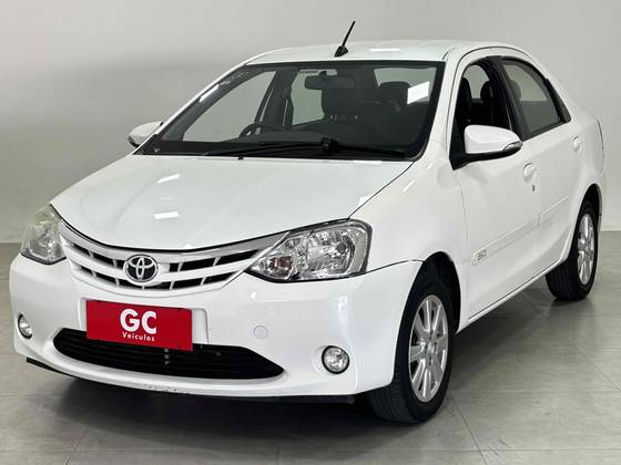TOYOTA ETIOS 1.5 XLS SEDAN 16V FLEX 4P AUTOMÁTICO