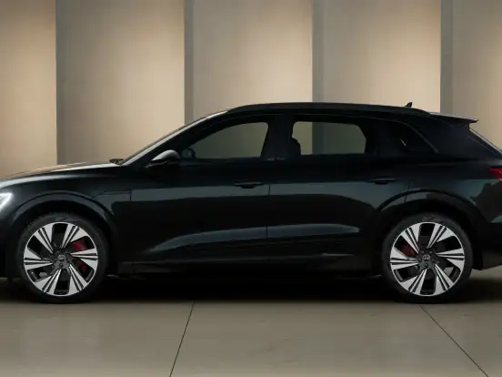 AUDI-Q8 E-TRON-55 ELÉTRICO PERFORMANCE BLACK QUATTRO AUDI-Q8 E-TRON-2023