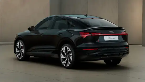 AUDI-Q8 E-TRON-2023