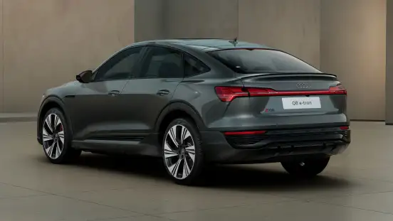 AUDI-Q8 E-TRON-2023