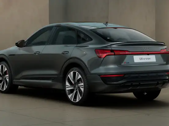 AUDI-Q8 E-TRON-55 ELÉTRICO SPORTBACK PERFORMANCE BLACK QUATTRO AUDI-Q8 E-TRON-2023