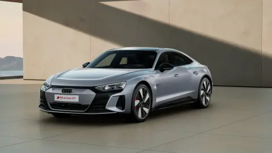 AUDI RS E-TRON GT ELÉTRICO QUATTRO AUDI RS E-TRON GT ELÉTRICO QUATTRO