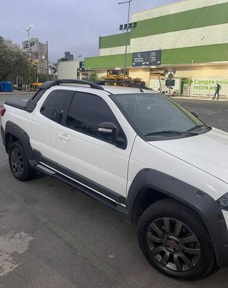 FIAT STRADA 1.8 MPI ADVENTURE CD 16V FLEX 3P MANUAL