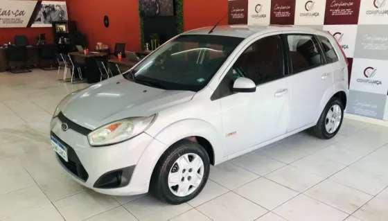 FORD FIESTA 1.6 MPI CLASS HATCH 8V FLEX 4P MANUAL