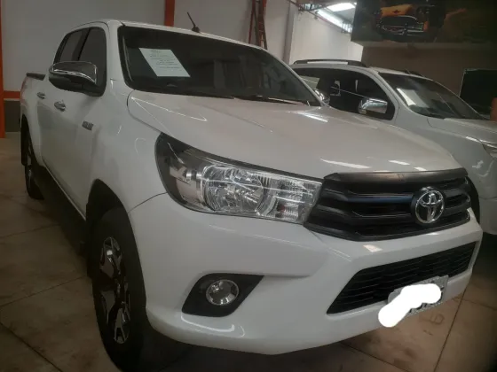 TOYOTA HILUX 2.8 4X4 CS 16V TURBO DIESEL 2P MANUAL