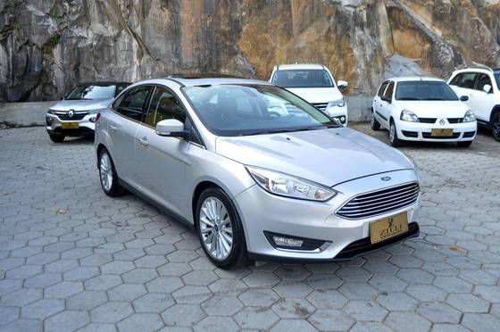 FORD FOCUS 2.0 TITANIUM 16V FLEX 4P POWERSHIFT