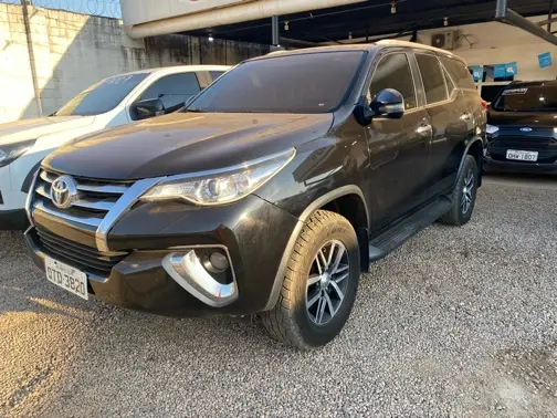 TOYOTA HILUX SW4 2.7 SR 4X2 16V FLEX 4P AUTOMÁTICO