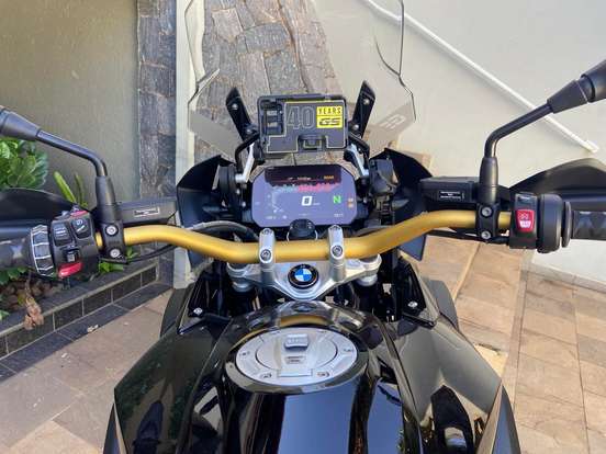 BMW-R 1250 GS PREMIUM 40 ANOS BMW-R 1250 GS PREMIUM 40 ANOS-2021