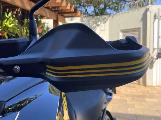 BMW-R 1250 GS PREMIUM 40 ANOS BMW-R 1250 GS PREMIUM 40 ANOS-2021
