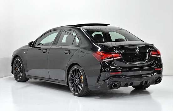 MERCEDES-BENZ-A 35 AMG-2020