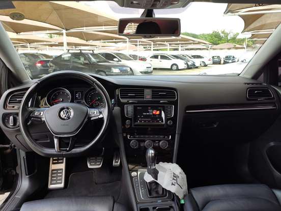 VOLKSWAGEN-GOLF-1.4 TSI HIGHLINE 16V GASOLINA 4P AUTOMÁTICO VOLKSWAGEN-GOLF-2014