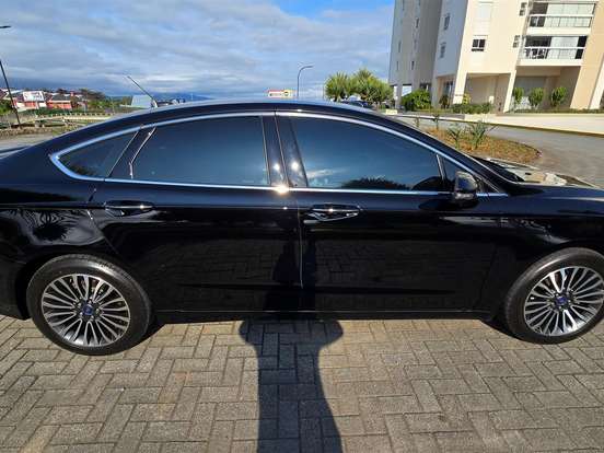 FORD-FUSION-2.0 TITANIUM FWD 16V GASOLINA 4P AUTOMÁTICO FORD-FUSION-2018