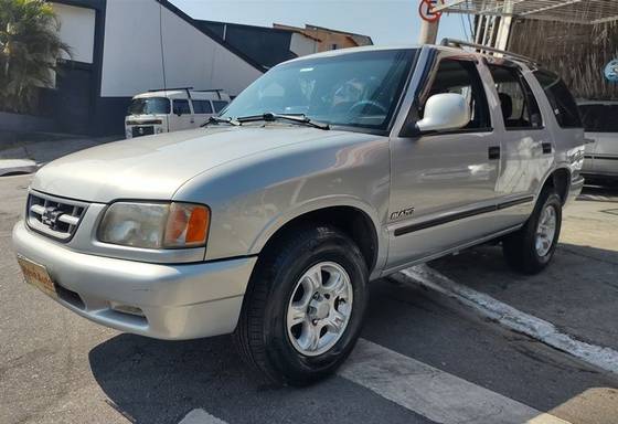 CHEVROLET BLAZER 2.2 MPFI STD 4X2 8V GASOLINA 4P MANUAL