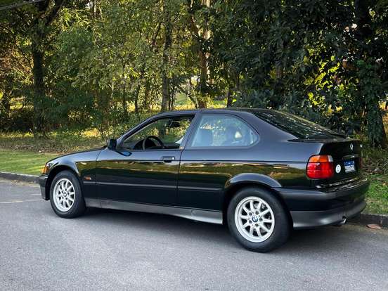 BMW-318i-1.8 COMPACT 16V GASOLINA 2P MANUAL BMW-318i-1994