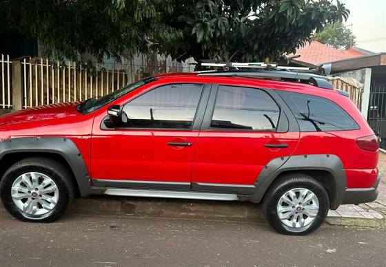 FIAT PALIO 1.8 MPI ADVENTURE WEEKEND 16V FLEX 4P AUTOMATIZADO
