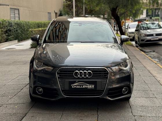AUDI A1 1.4 TFSI ATTRACTION 16V 122CV GASOLINA 2P AUTOMÁTICO