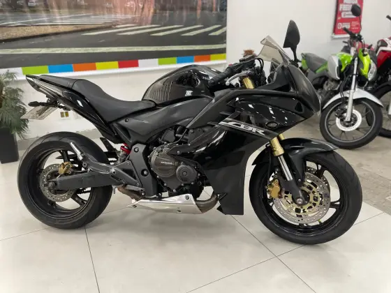 HONDA CBR 600F HONDA CBR 600F