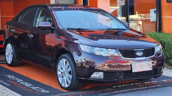 KIA CERATO 1.6 SX 16V FLEX 4P AUTOMÁTICO