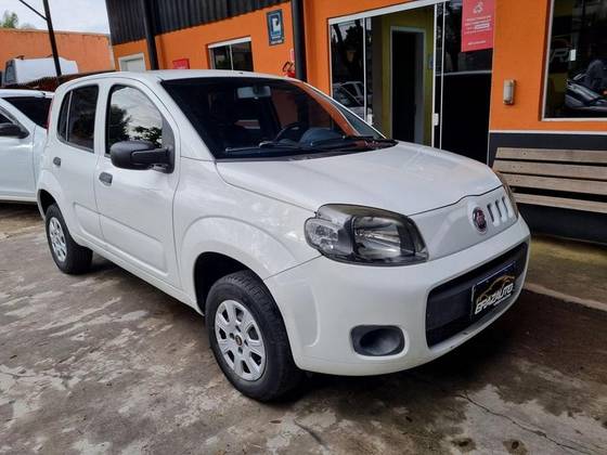 FIAT UNO 1.0 EVO VIVACE 8V FLEX 4P MANUAL