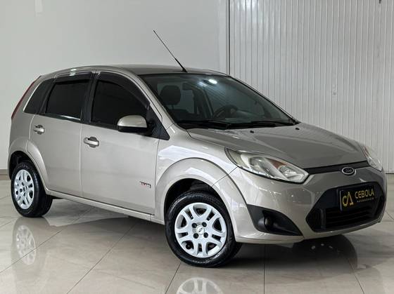 FORD FIESTA 1.6 MPI CLASS HATCH 8V FLEX 4P MANUAL