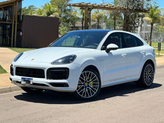 PORSCHE CAYENNE 3.0 V6 E-HYBRID PLATINUM EDITION AWD TIPTRONIC S