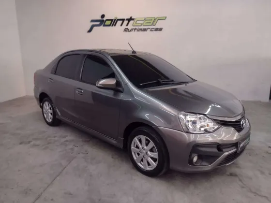 TOYOTA ETIOS 1.5 XLS SEDAN 16V FLEX 4P AUTOMÁTICO