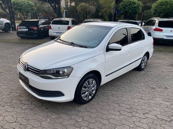 VOLKSWAGEN VOYAGE 1.6 MI TRENDLINE 8V FLEX 4P MANUAL