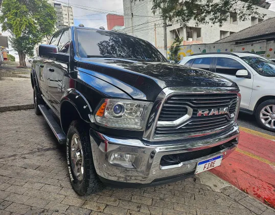 DODGE RAM 6.7 2500 LARAMIE 4X4 CD I6 TURBO DIESEL 4P AUTOMÁTICO
