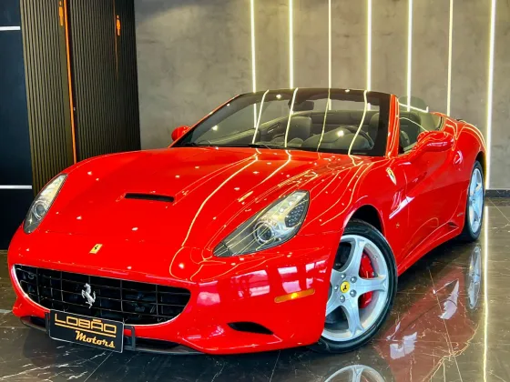 FERRARI CALIFORNIA 4.3 V8 GASOLINA F1-DCT