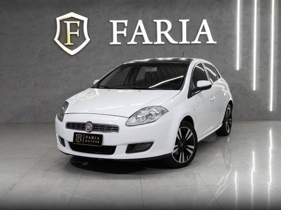 FIAT BRAVO 1.8 ESSENCE 16V FLEX 4P MANUAL