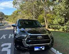 TOYOTA HILUX 2.8 D-4D TURBO DIESEL CD SRX LIMITED 4X4 AUTOMÁTICO TOYOTA HILUX 2.8 D-4D TURBO DIESEL CD SRX LIMITED 4X4 AUTOMÁTICO