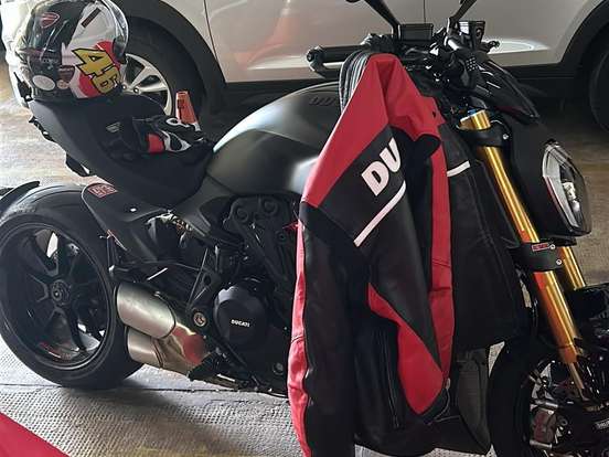 DUCATI-DIAVEL 1260 S DUCATI-DIAVEL 1260 S-2022